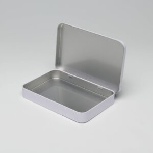12 x WR255 White A6 Tin with Hinged Lid 165x110x23mm (£1.27 Per Tin)