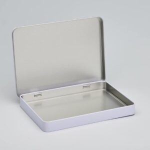 12 x WR240 White A5 Tin with Hinged Lid 220x160x25mm (£1.79 Per Tin)