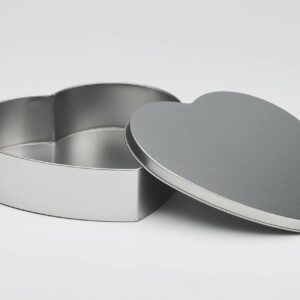 8 x PL413 Plain Silver Heart tin Large with slip 183x170x47mm (£2.68 Per Tin)